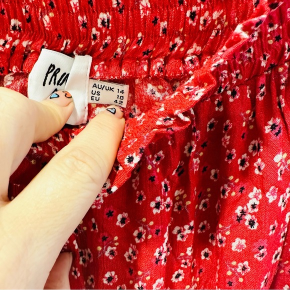 Princess Polly shah red skirt - Picture 6 of 7